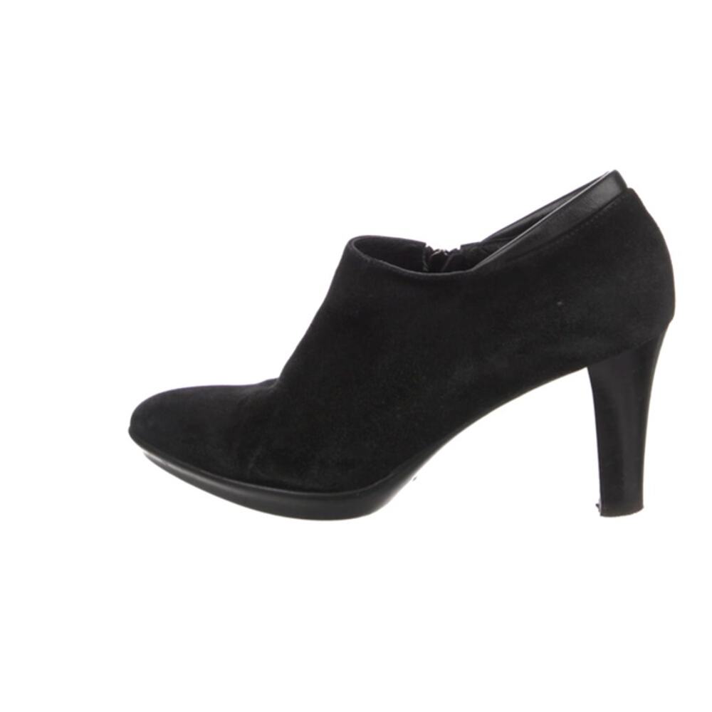 AQUATALIA Waterproof Black Suede Heeled Side Zip Booties Boots Size 9